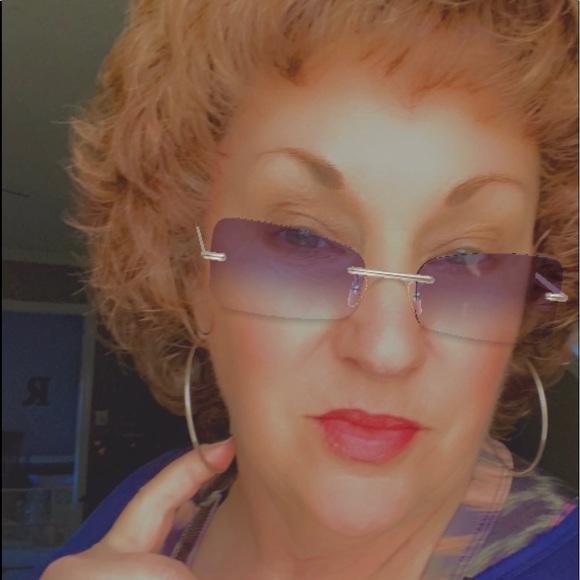 Meet your Posher, Gaye - Picture 2 of 2